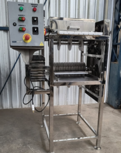 Máquina de Cortar Doce Serinox